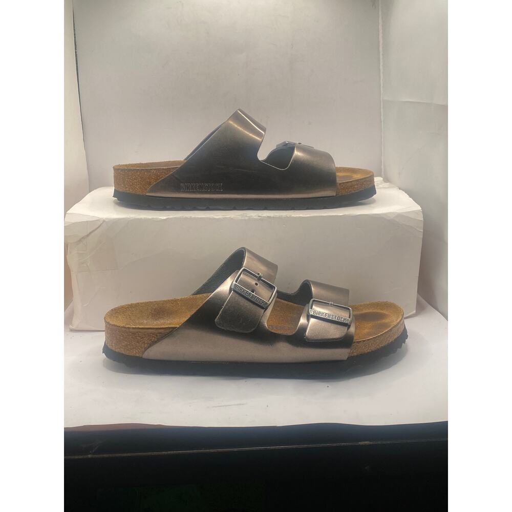 Birkenstock Women’s Arizona Soft Footbed
Sandal 8.5 Metallic Anthracite Leather